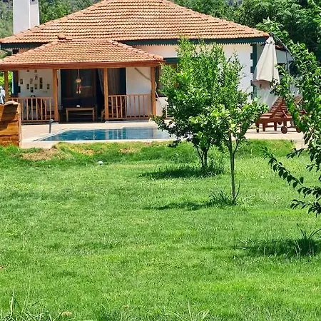Ferienhaus Kayin *